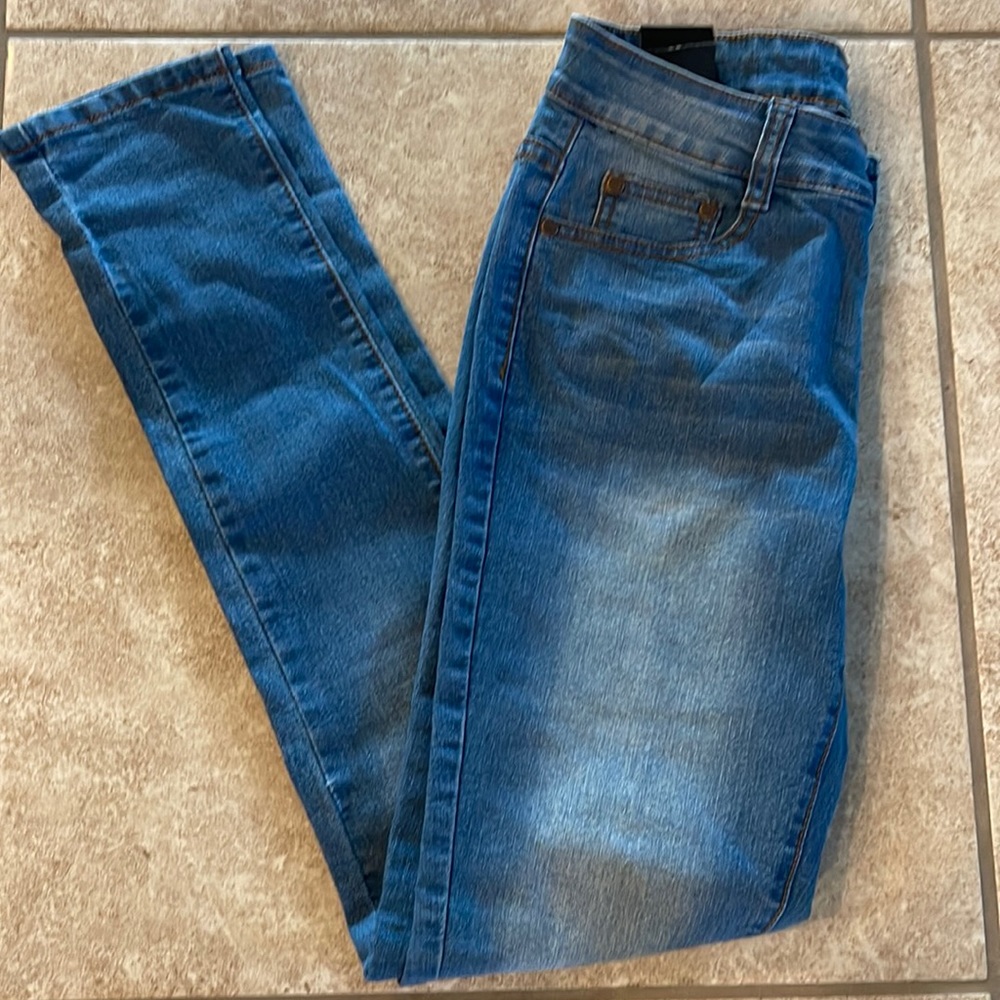B.O.B Jeans Skinny Jeans Sz 5/6 (Juniors)